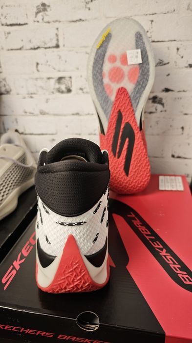 Скечърс маратонки баскетболни uk14 49 номер 33см стелка