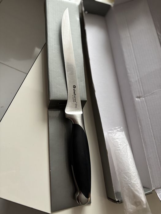 Cutit tupperware pt filetare