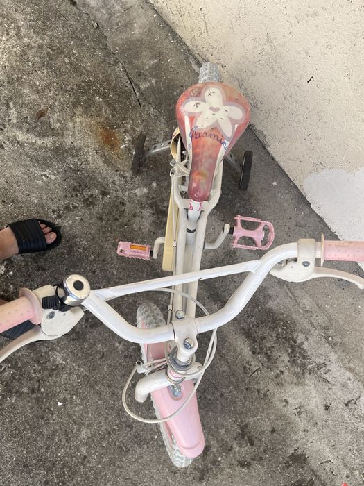 Bicicleta fetita
