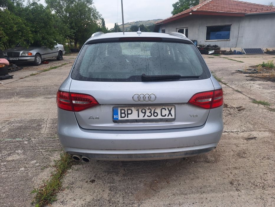 Audi A4 B8 2,0 TDI 150 к.с Automat  CVT Multitronic 2015 Година На Части