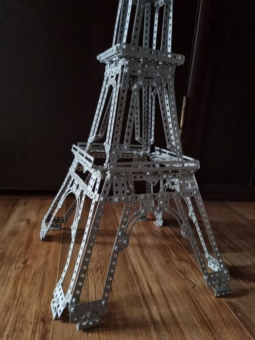 Эйфелева Башня конструктор