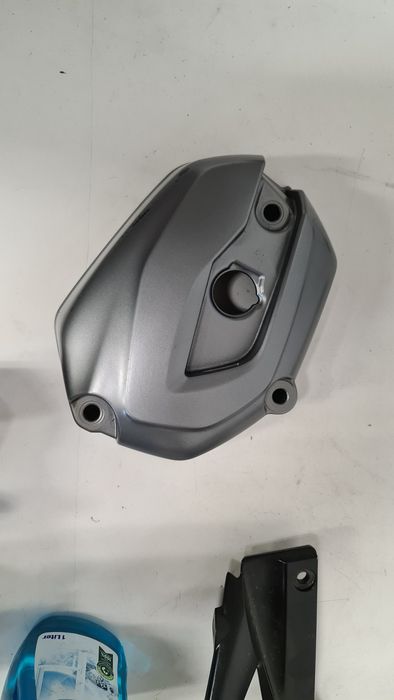 Capac motor nou chiuloasa   Dreapta Bmw R1200GS K50  R1200R  stanga