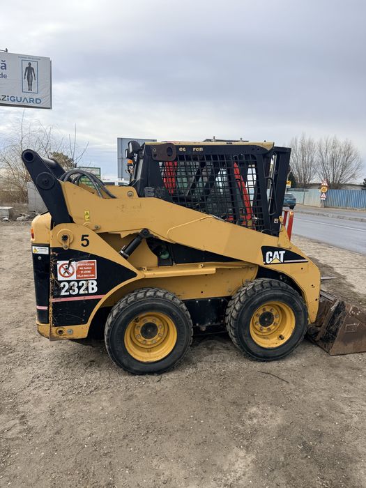 Caterpillar 232B  incarcator frontal Bobcat