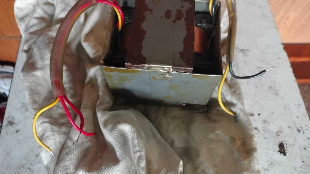 Transformator amplificator