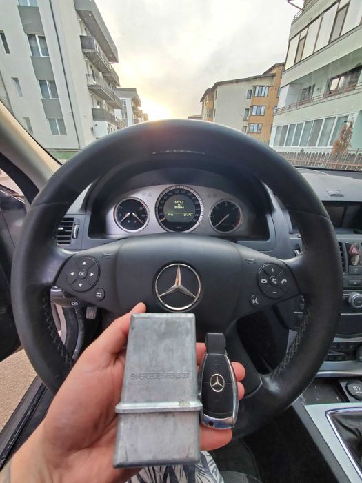 Copiere Chei Auto cu Cip la domiciliu – Cheie Rezervă / Cheie Pierdută