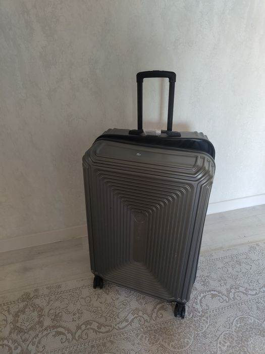 Чемодандар сатылады