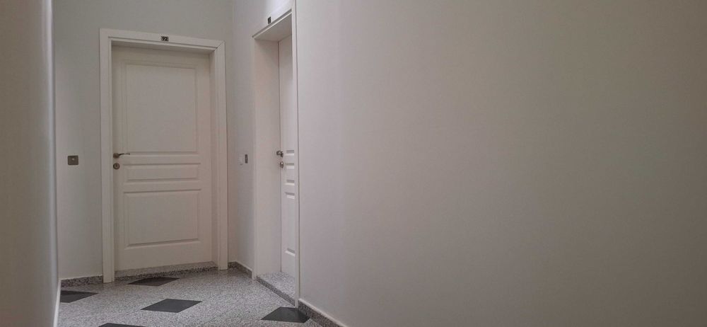 Продава се Двустаен апартамент в к.к. Св.Св. Константин и Елена - 70 кв.м за 2786 €/кв.м - Снимка #9