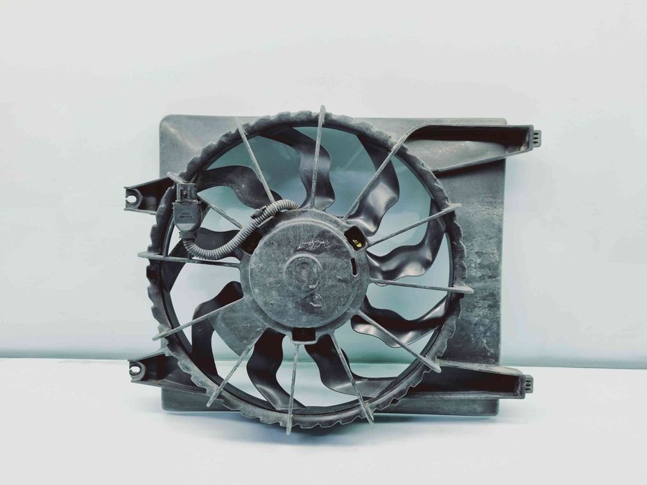 Electroventilator Hyundai Santa Fe 2 (CM) [Fabr 2005-2012] OEM 2.2 D4E