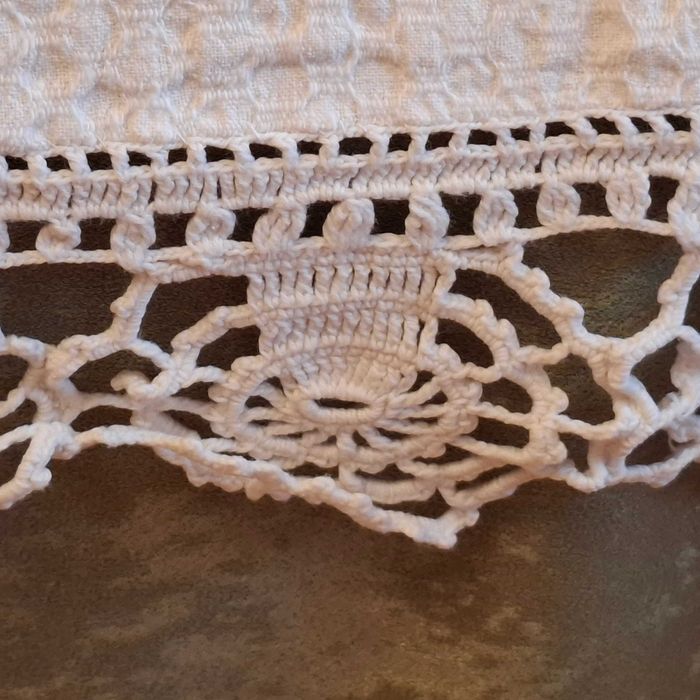 НОВИ.Памучни покривки за легло различни размери.