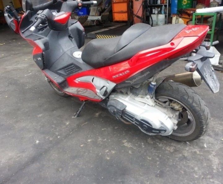 Gilera GP,Nexus 500,125,Runer(Джилера Гт 800,Нексус ,Рънър 50) -на части
