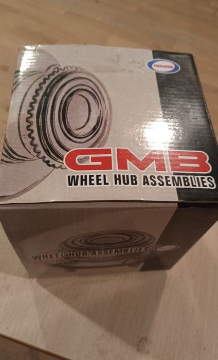 Продам ступицу на Mitsubishi lancer.