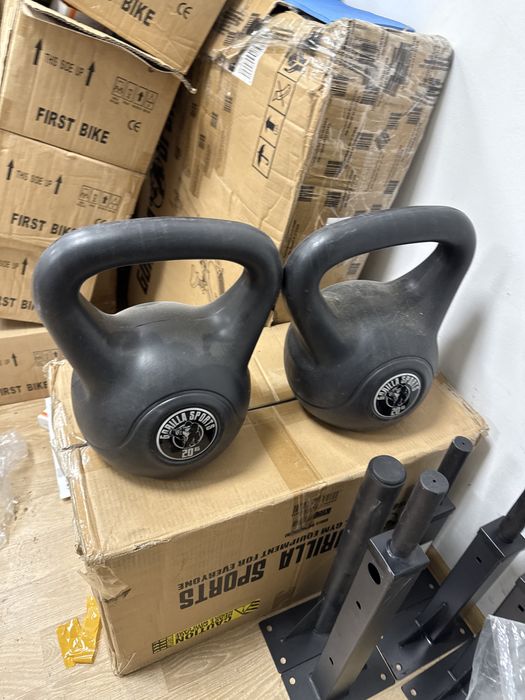 Kettlebell 20 kg+20 kg  noi Germany pret 300 lei ambele