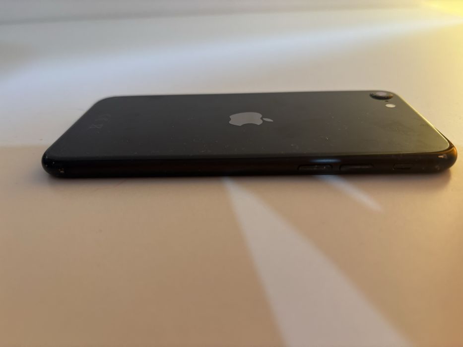 IPhone se 2020 128 gb