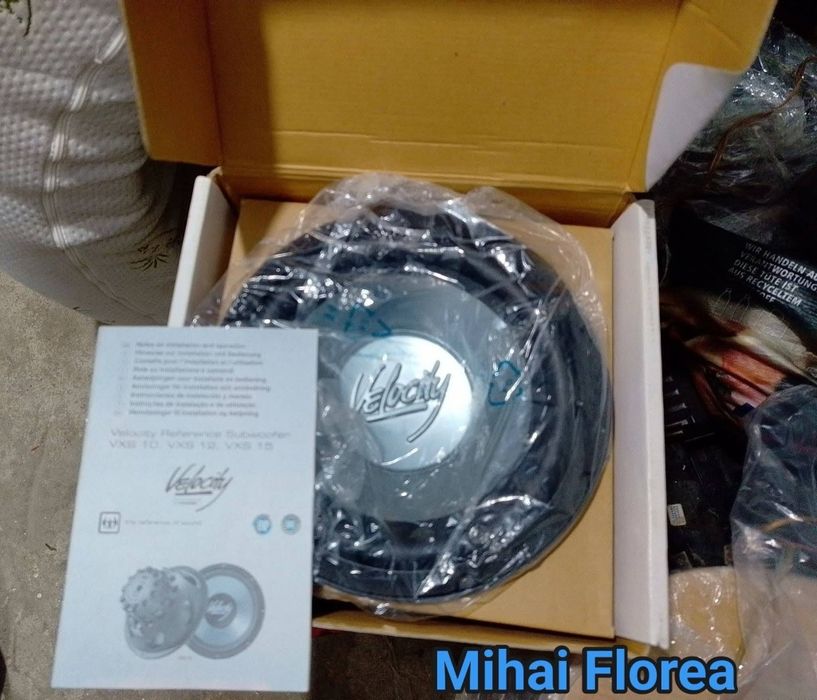 Difuzor subwoofer Blaupunkt velocity VXS 10 colecție