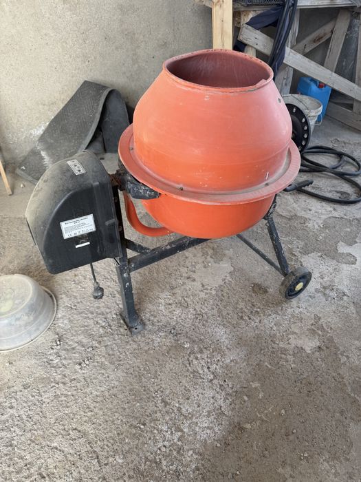 Бетоносмеситель