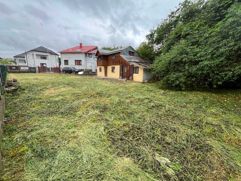 PERSOANA FIZICA - 844 m2 Zamca - ideal vila premium, 2 case sau investitie