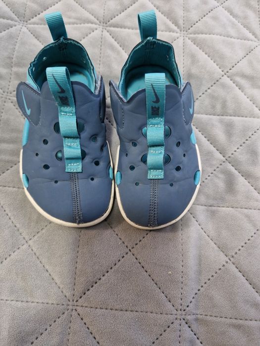 Продавам много малко носени обувки