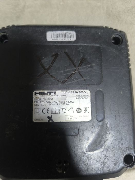 Încărcător Hilti C4/36-350(pentru reparat)