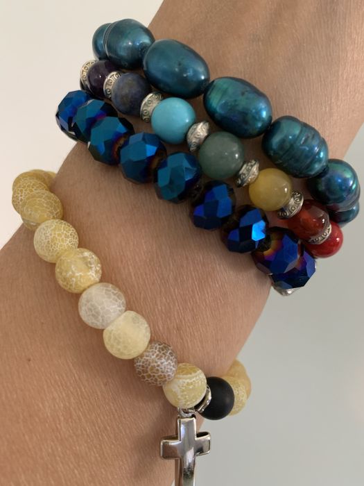 Ръчноизработена брошка & Лот нови бижута с перли, камъни и мъниста