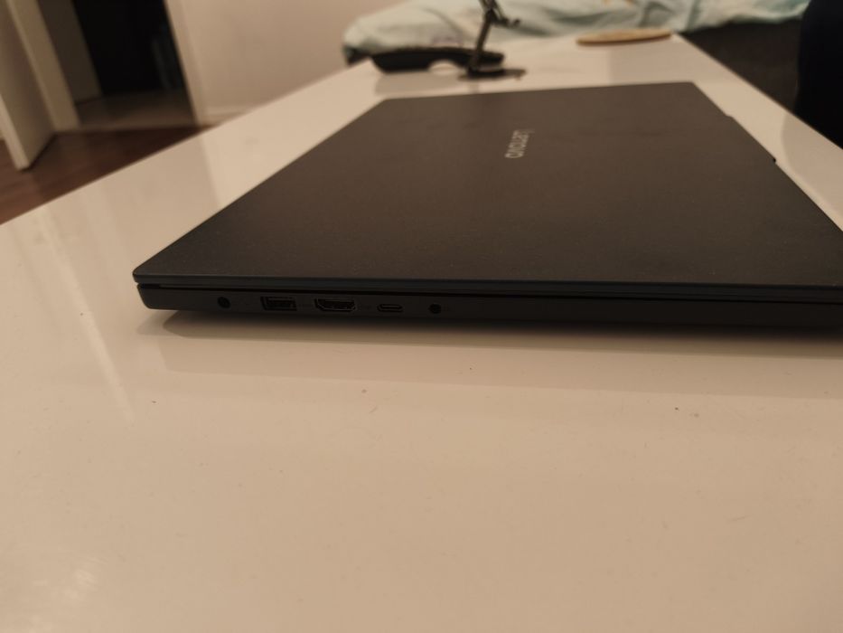 Laptop LENOVO IdeaPad Slim 3 16AHP10 Cu Garantie