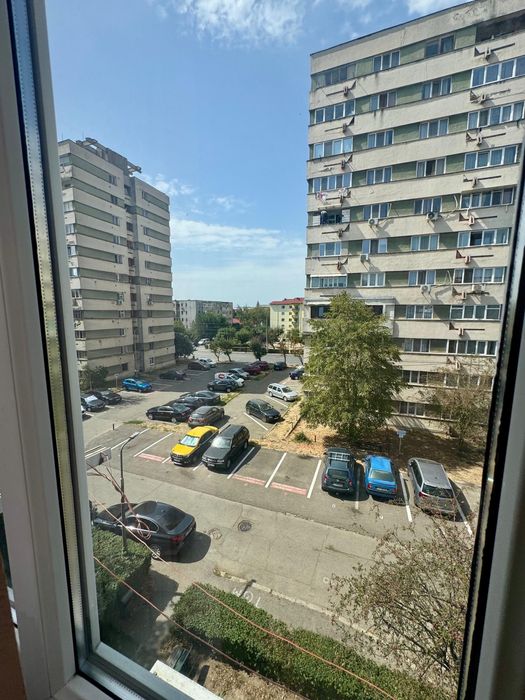 Apartament 2 camere semidecomandat