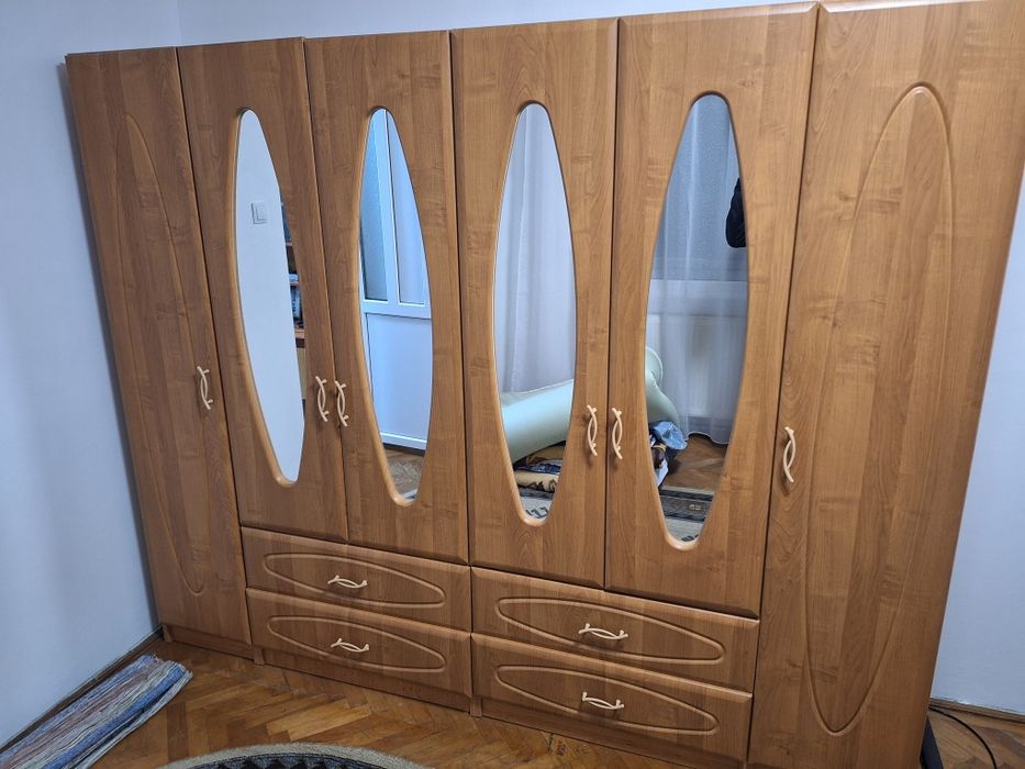 Dormitor cu dresing