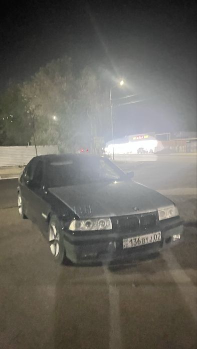 Продаю BMW е36 в хорошем состояние