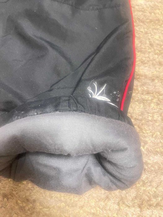 Vând pantaloni matlasati  mărimea 128