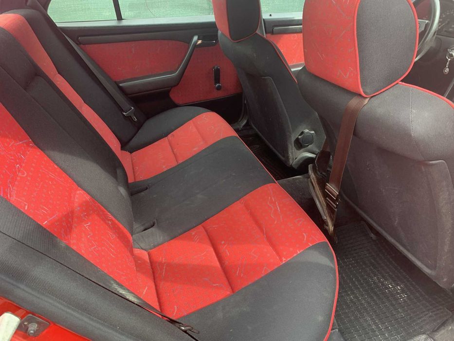 vand Merdcedes-Benz C200 1993