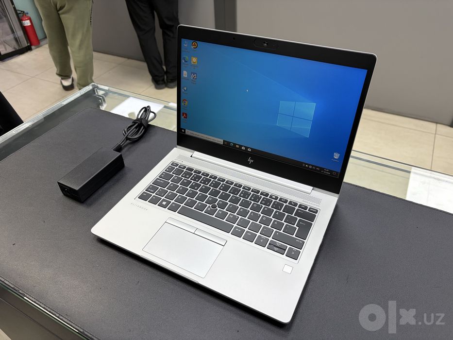 HP ELITEBOOK Silver Ryzen 3 Pro Ozu-8gb Ssd-256gb Yengidek ideaaaalll