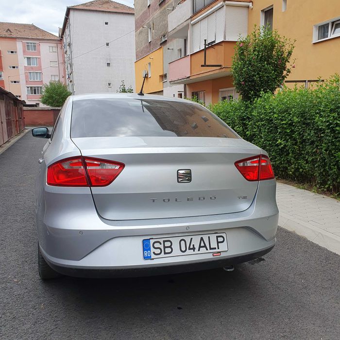 Vand Seat Toledo, an 2015, 1.2 benzina, 110 CP