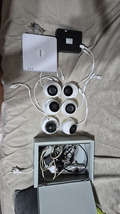 Комплект видеонаблюдения hikvision
