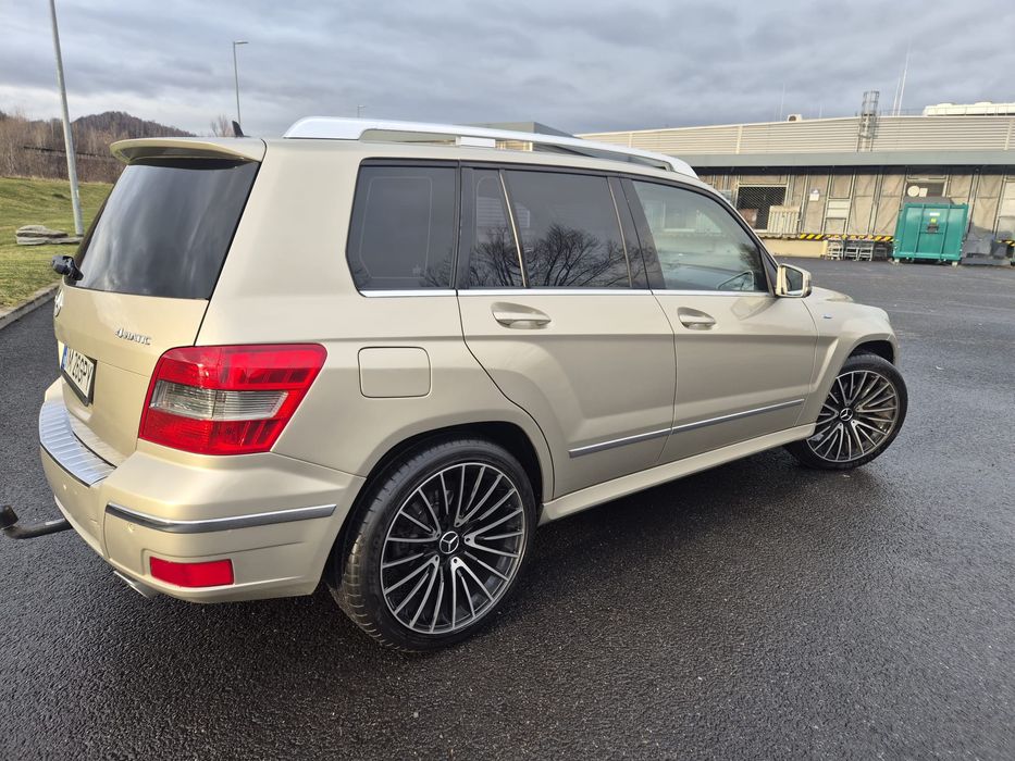 Mercedes Benz Glk 4 Matic  2011