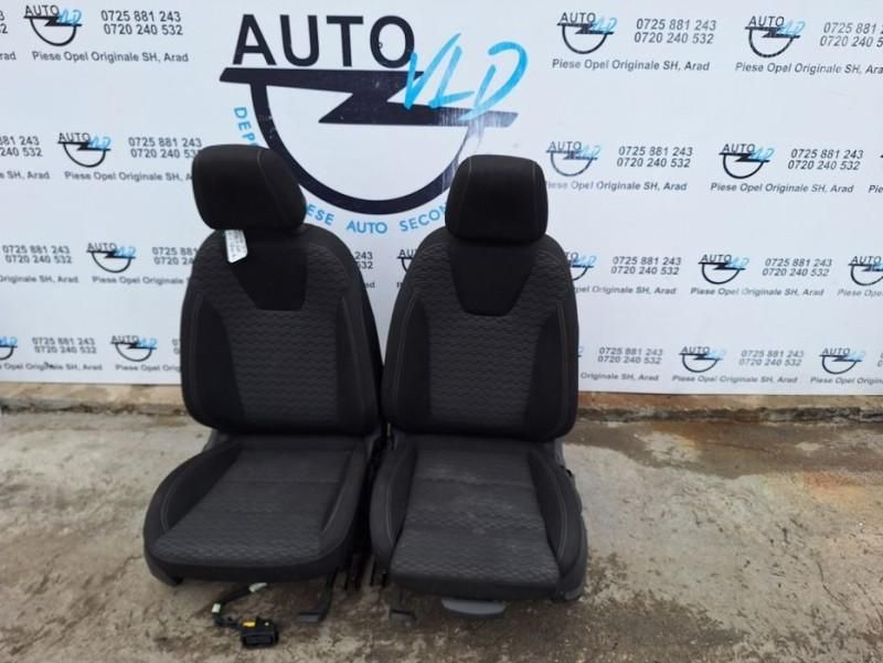 Scaune fata sport stanga dreapta material textil Opel Astra K facelift