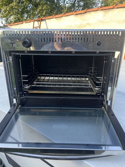 Газова фурна за каравана или кемпер