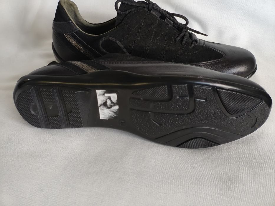 Нови дамски обувки, номер 41