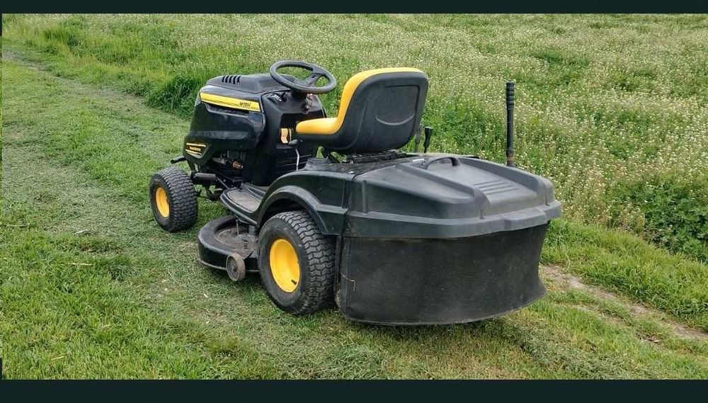 Tractoras tuns gazon ca nou
