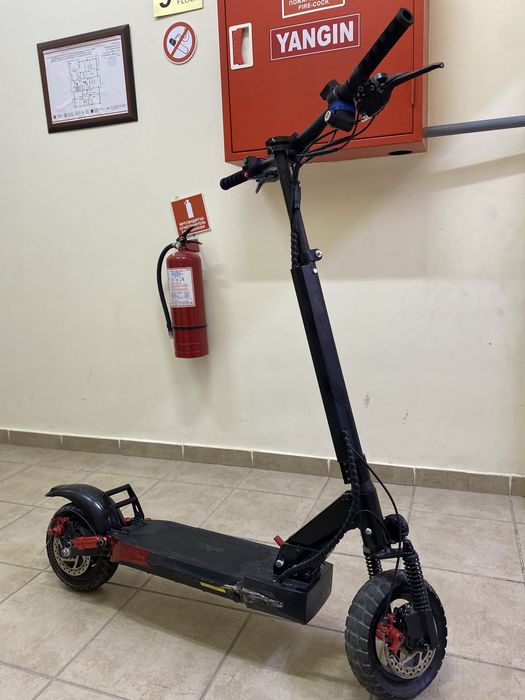 Продается электросамокат kugoo m4 pro