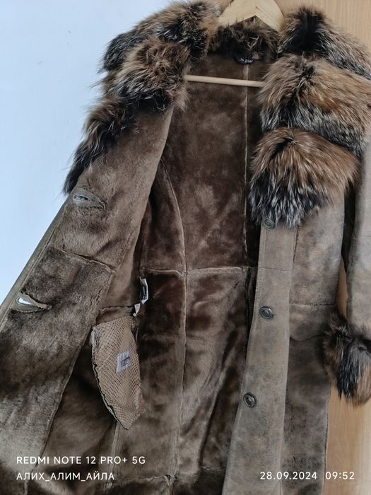 Продаю натуральную шубу