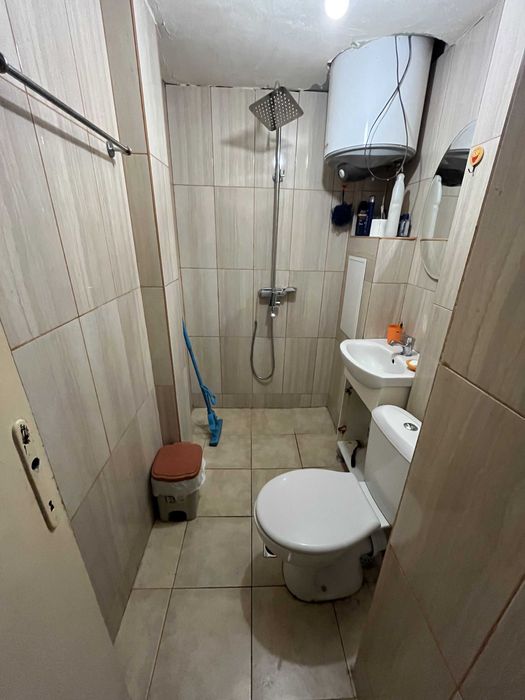 Продава 3-стаен апартамент в кв.  Васил Левски