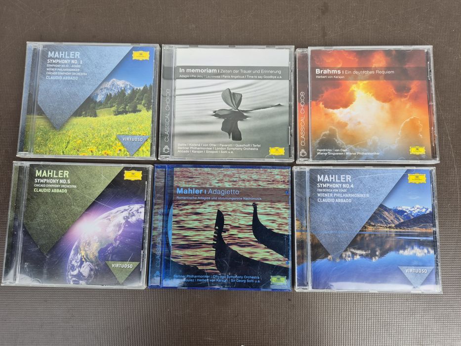 Vând Lot 18 CD cu muzica clasica mixta,colectia Deutsche Grammophon
30 x 5 = 150lei

pa