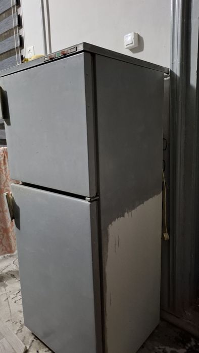 Продаётся советский холодильник Бирюса