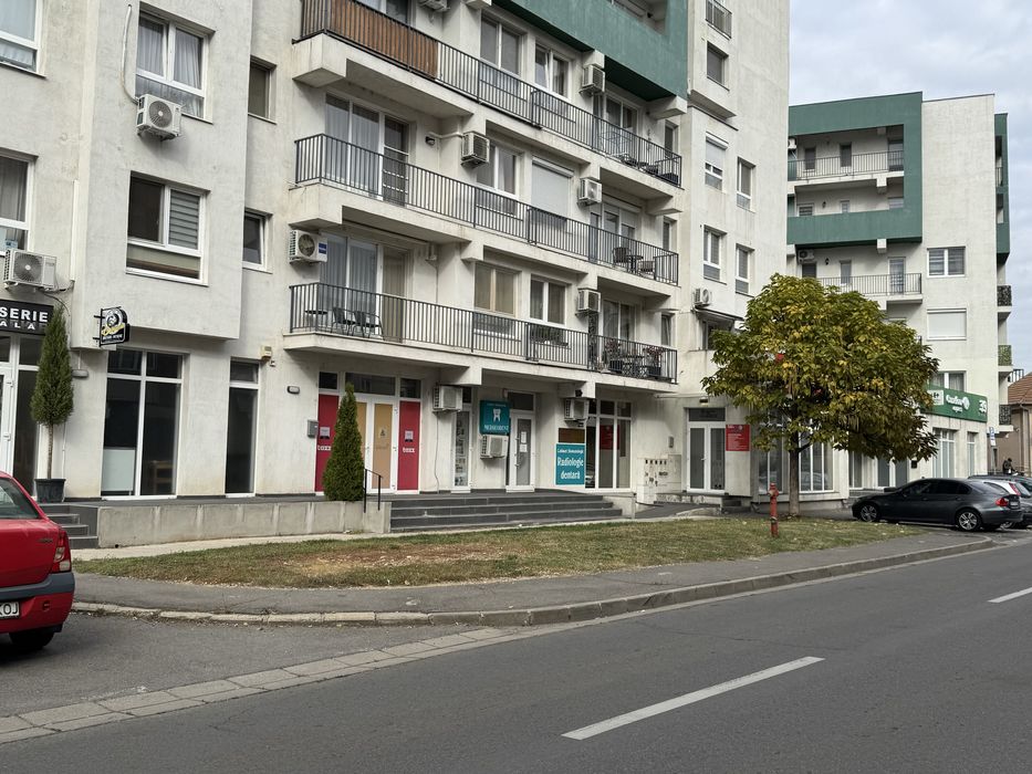 Clinica stomatologica si radiologie dentara  de vanzare