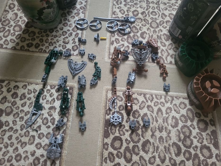Продам lego bionicle разных годов