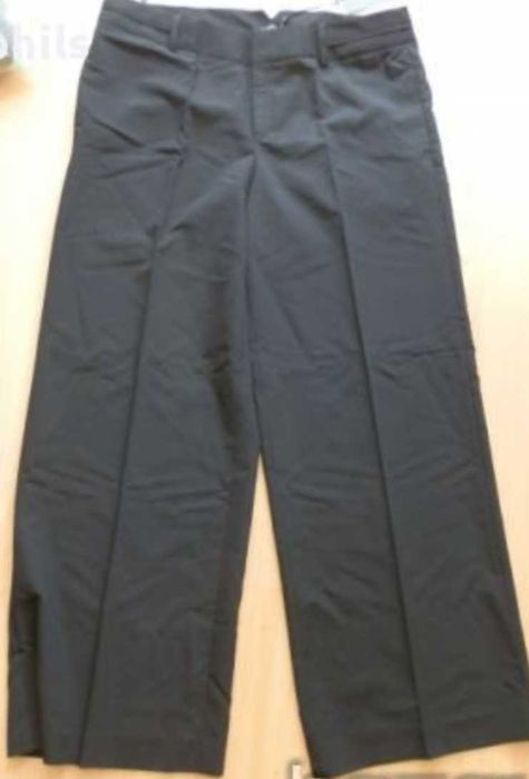 Нов панталон Laura Clement