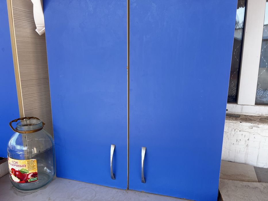 Продам Кухонные шкафы