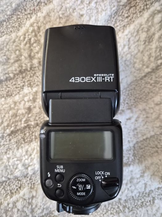 Светкавица canon 430ex III-RT