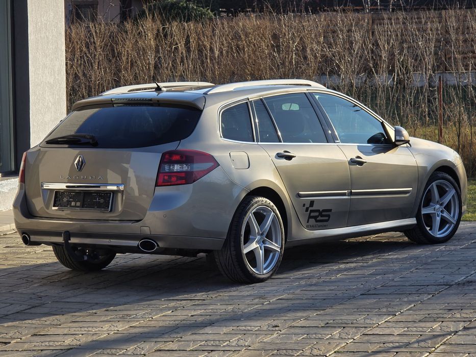 Renault Laguna / Initiale Paris / GT / Bose / R-Link / Piele / Led / X