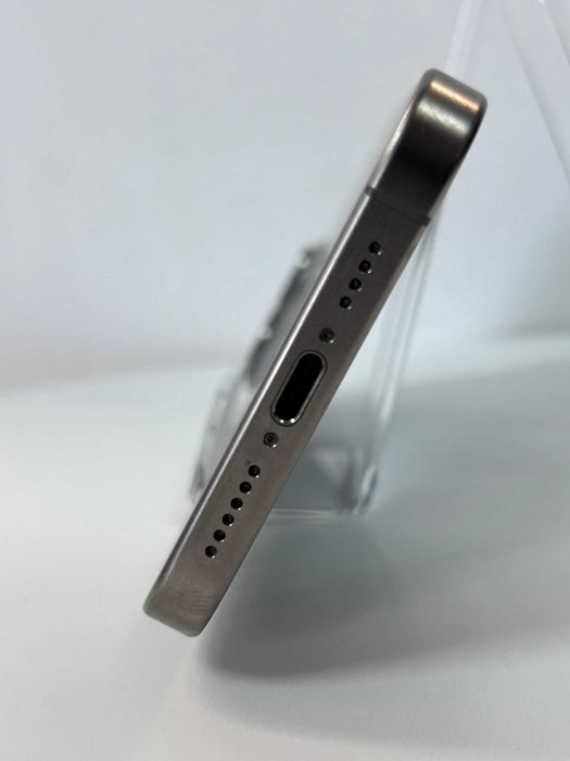 iPhone 15 Pro Max 256GB Natural Titanium, baterie 87%, garanție 1 an