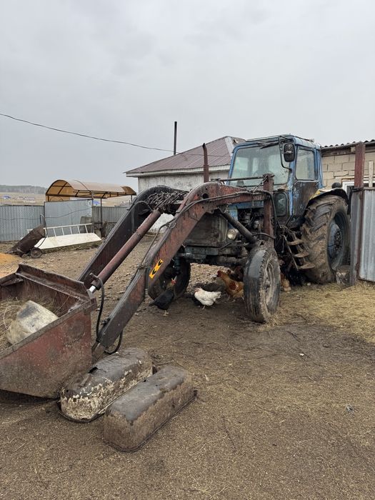 Продам трактор , тележка , все в сборе